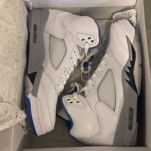 Air Jordan 5 Retro “Stealth 2.0”